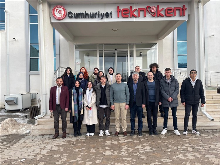 Şarkışla Uygulamalı Bilimler Yüksekokulu Öğrencilerinin Teknokent Ziyareti